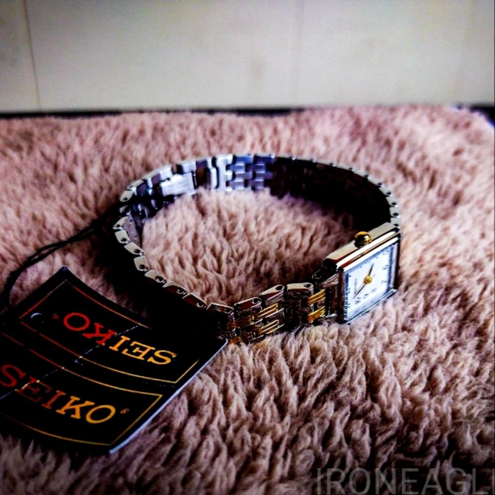 Seiko SXGL61 Watch Two Tone Watch With Tags!